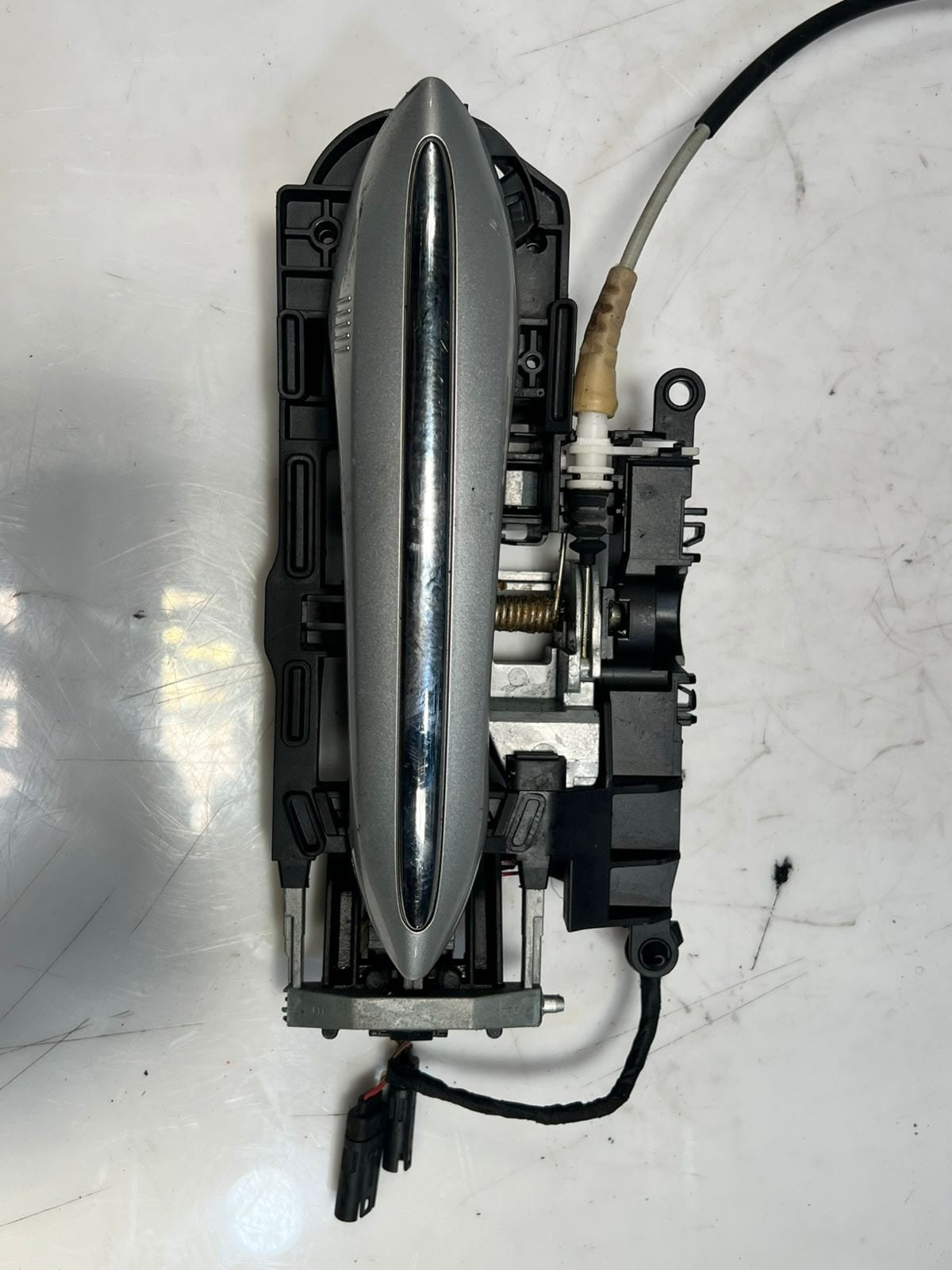 2016-2018 BMW F10 X5M E70 and F30 330e LEFT REAR Door Lock Actuator 7202147