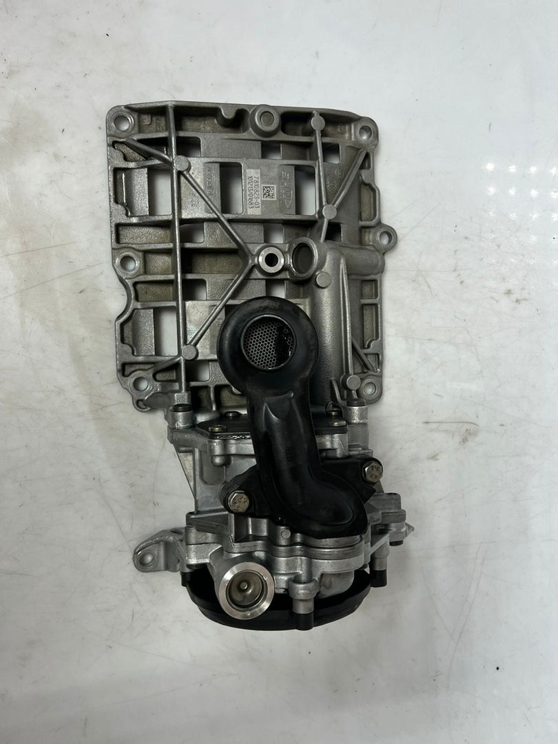 2014-2018 BMW 328d F10 F11 F20 F21 F22 F30 F31 F34 E90 xDrive Oil Pump 7810823