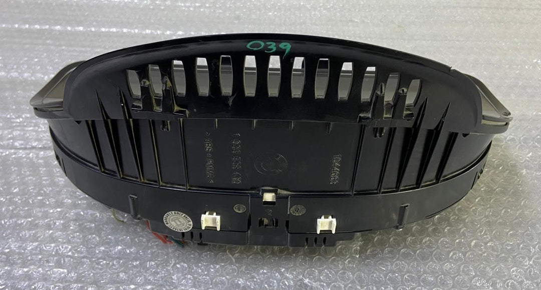 OEM 09-15 BMW 750Li F01 F02 DASH INSTRUMENT GAUGE CLUSTER SPEEDOMETER 9312039