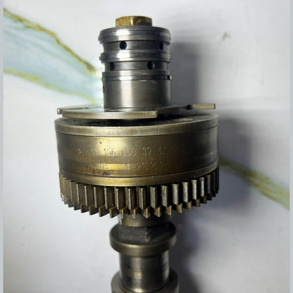 Mercedes-Benz AMG ML63 E63 C63 OM156 Exhaust Camshaft Cam Shaft A156 0520450 OEM