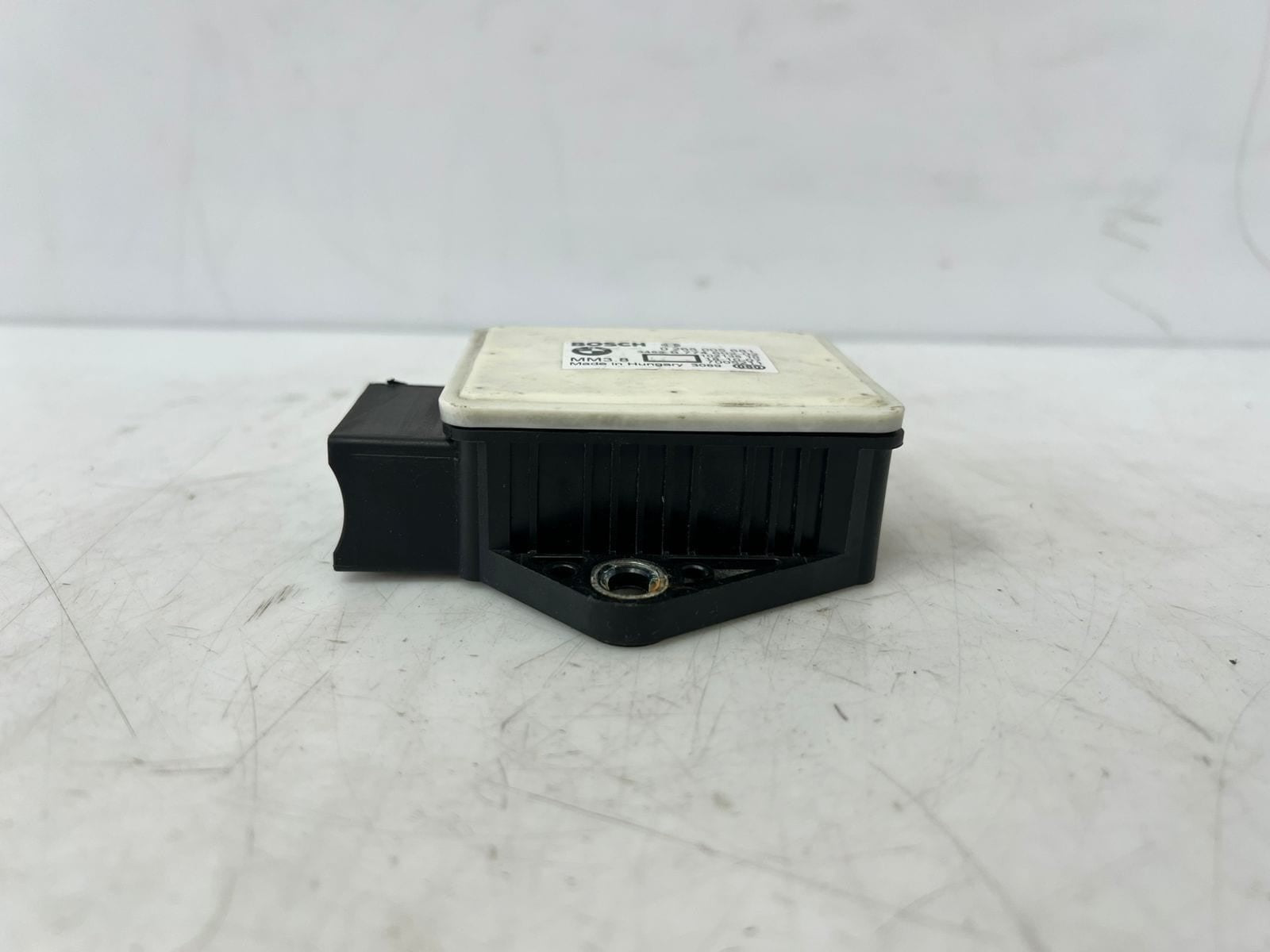 2008-2010 BMW 535i E60 E61 E63 E64 E90 528I 530XI X5 Yaw Rate Sensor 6774602 OEM