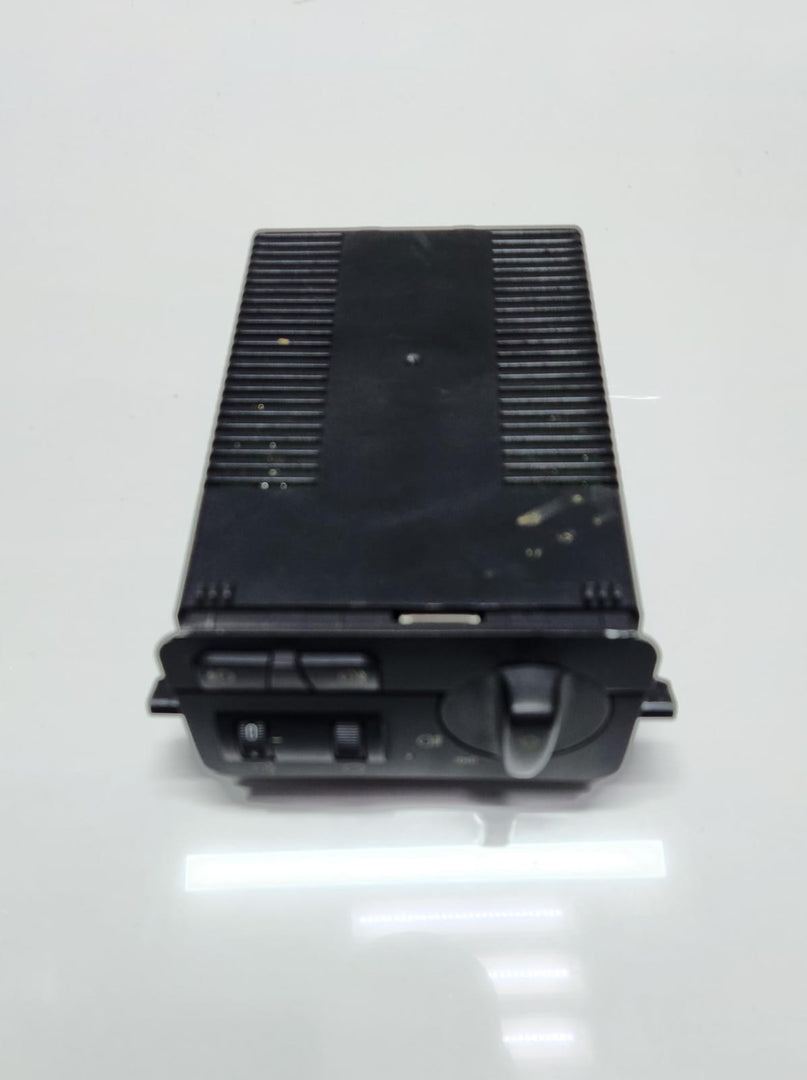 1998-2005 BMW 3 Series Headlight Control Switch 6907947 E46 320d and 330d OEM