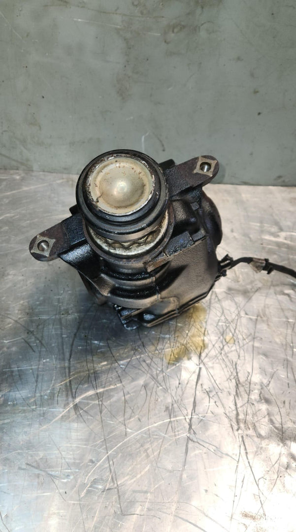 2016-2018 BMW 330e Rear Differential 7624780 3ser F30 F31 330E 320D 188LW I=2,93