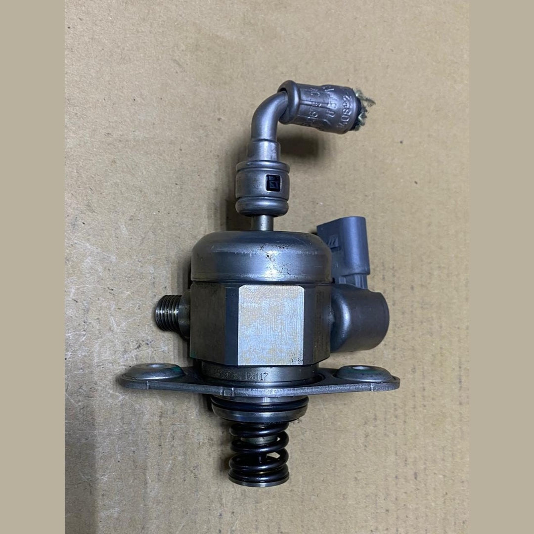 BMW High Pressure Fuel Pump 7607159 BMW 1 Series F20 116i 118i and 3 Series F30 