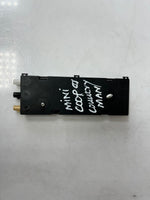 Load image into Gallery viewer, 2011-16 Mini Cooper R60 Countryman Fm/Am Antenna Amplifier Diversity 9803855 OEM