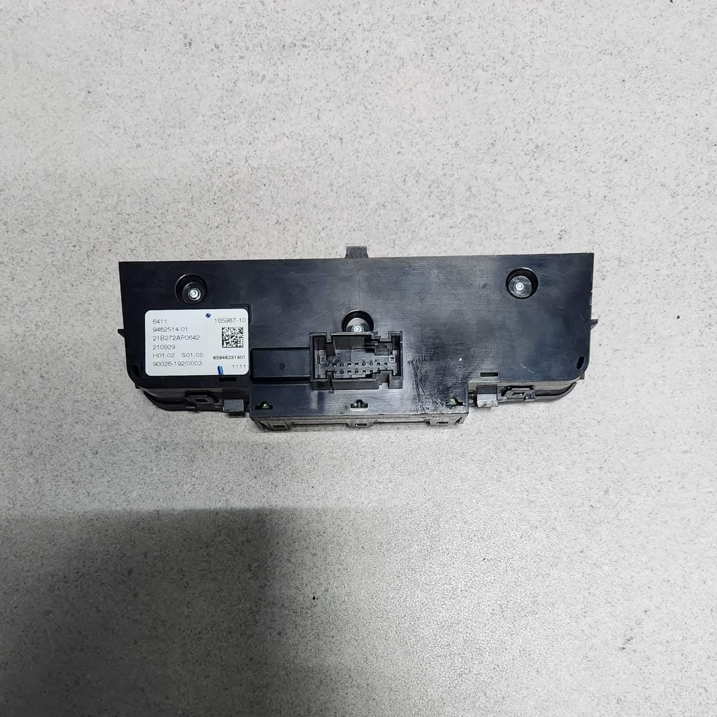 2020-2023 BMW M8 Climate Control Panel Rear 9462514 F93 M8 G05 G06 G07