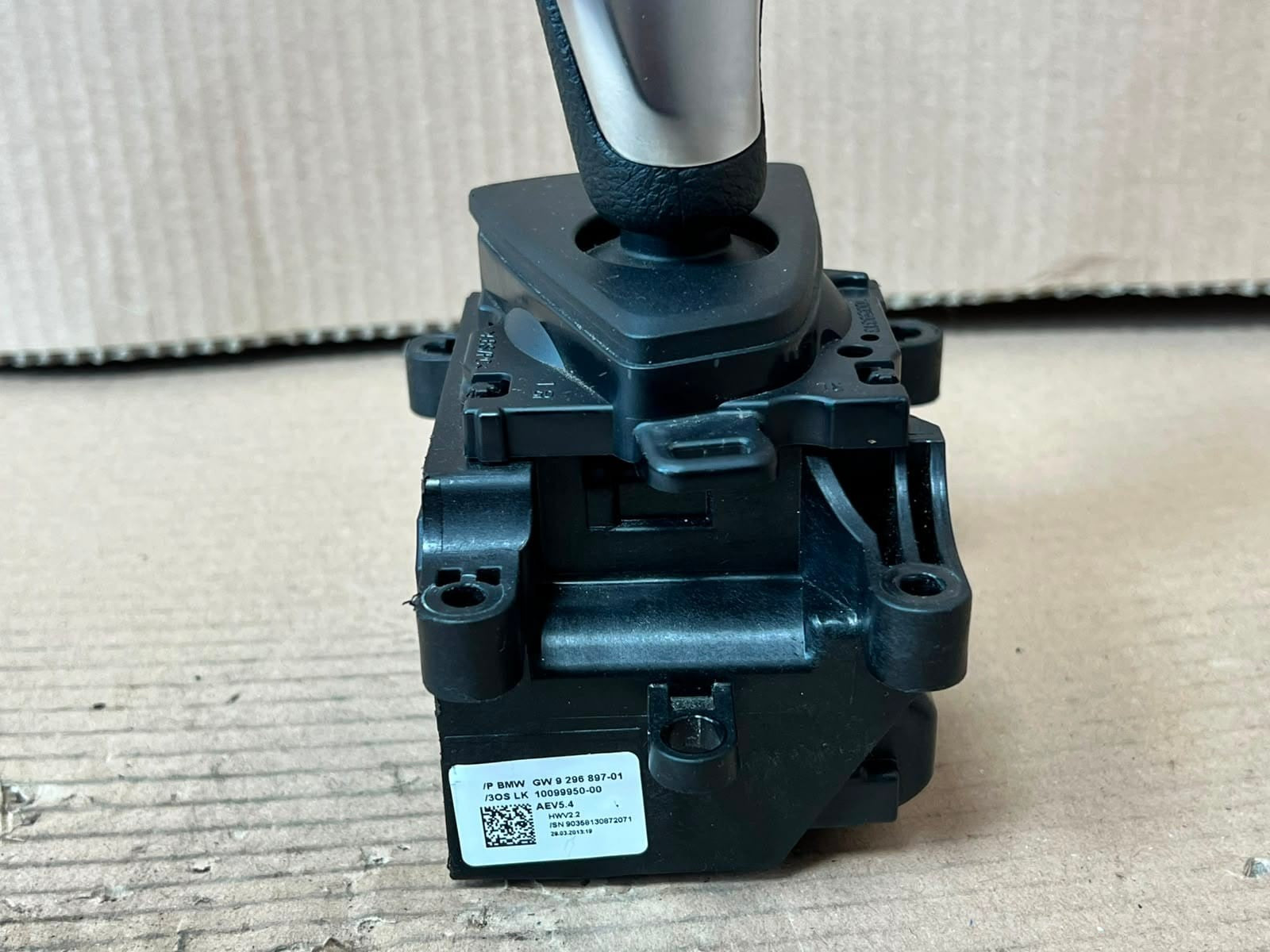 2011-2019 BMW 1 3 Series F20 F21 F30 F31 F35 Gear Shift Lever SELECTOR 9296897