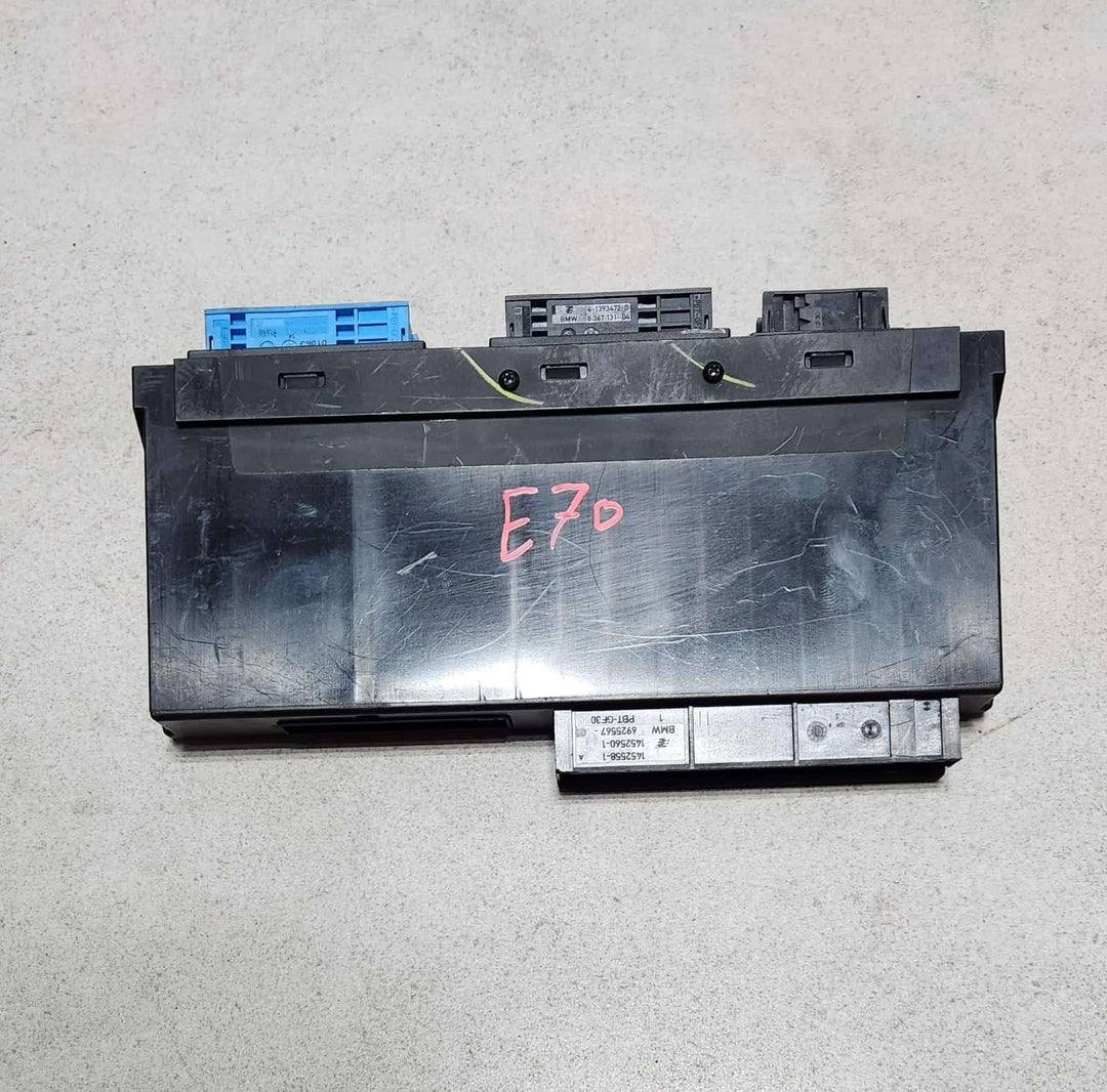 2010-2013 BMW X5 Electronic Junction Box 9292709 X5 E70