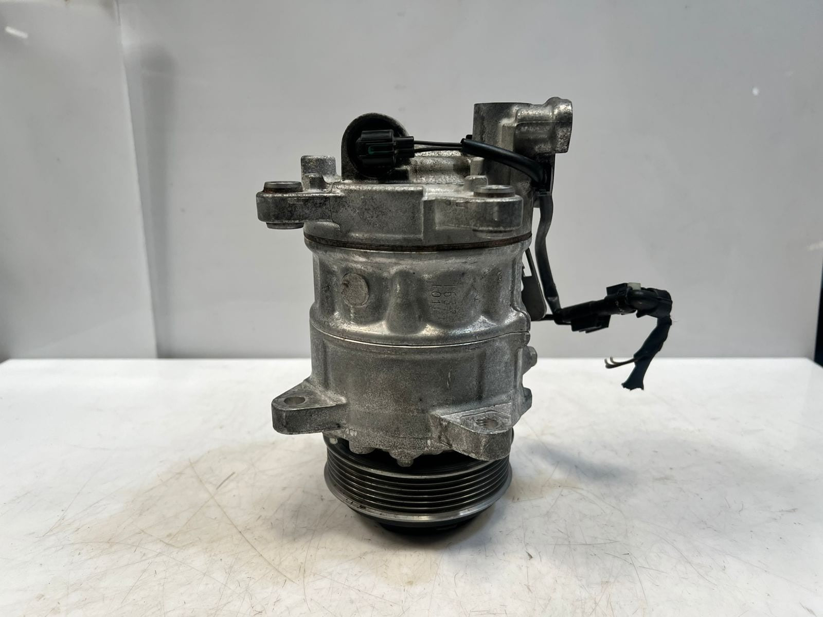 BMW 3 5 7 Series F30 F31 F35 G31 Air Conditioning Compressor PUMP 6996950 OEM