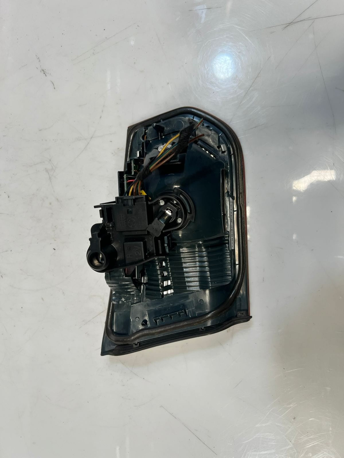 2012-2015 BMW F30 F31 320i Right LEFT Rear Inner Tail Light 7259916 7259915 OEM