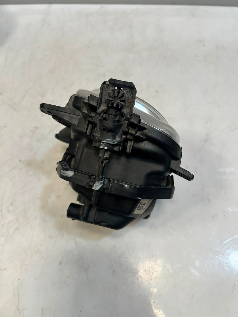 2014-2018 BMW X5 F15 X6 F16 Fog Light LEFT RIGHT 7317251 7317252 OEM