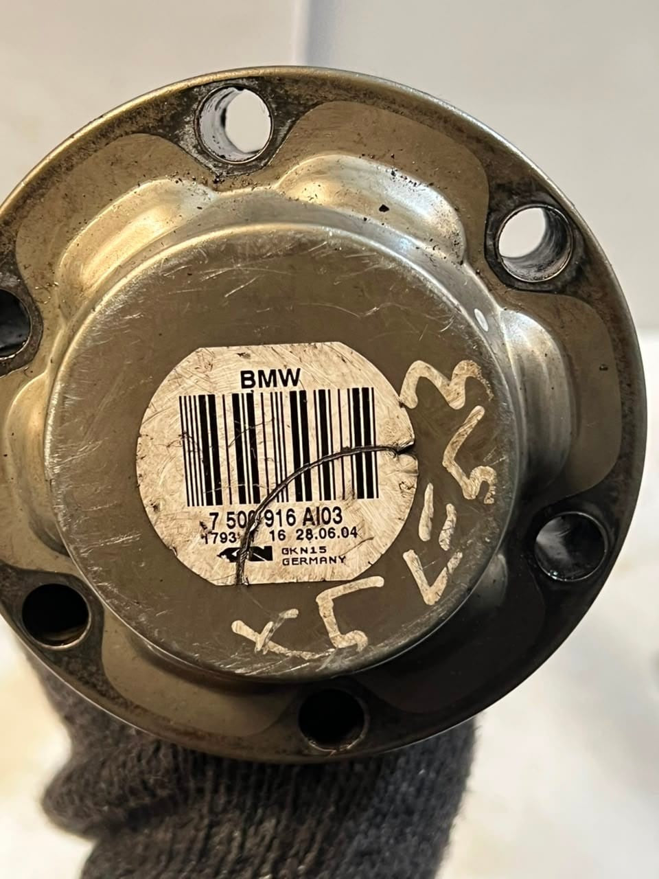 1999-2006 BMW X5 E53 Rear Output Drive Shaft AXLE 7500916 OEM