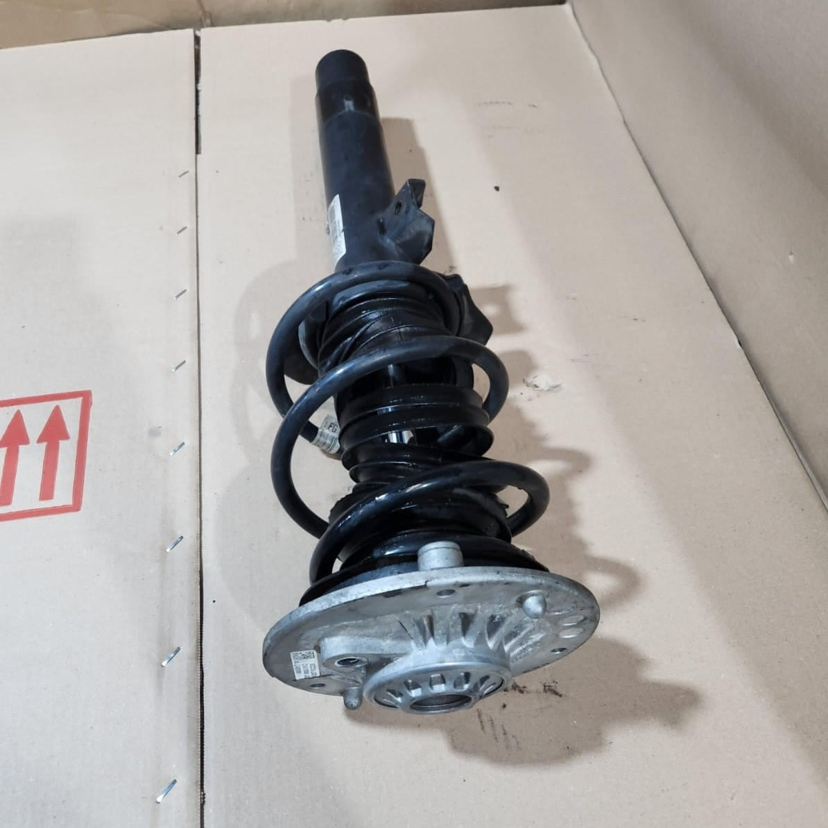 2012-2016 BMW 328i Front Shock Absorber With Coil Spring 6791579 F30 F31