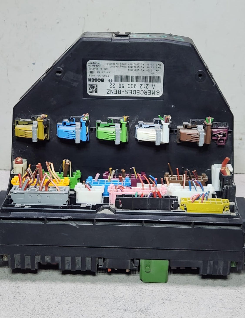 Mercedes-Benz C W204 Control Module Unit Sam Fuse Box A2129005622 