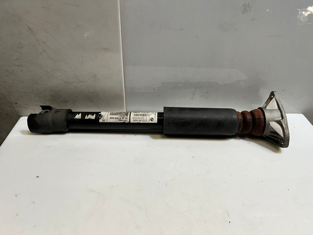 2016-2023 Mini Cooper F56 F57 Rear Shock Absorber STRUT LEG 6879653 LEFT\RIGHT