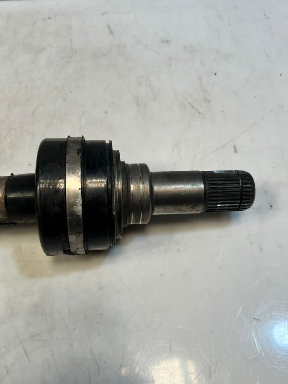 2017-2020 BMW 6 7 Series G32 G11 G12 Rear Left Drive Shaft 8639465 OEM