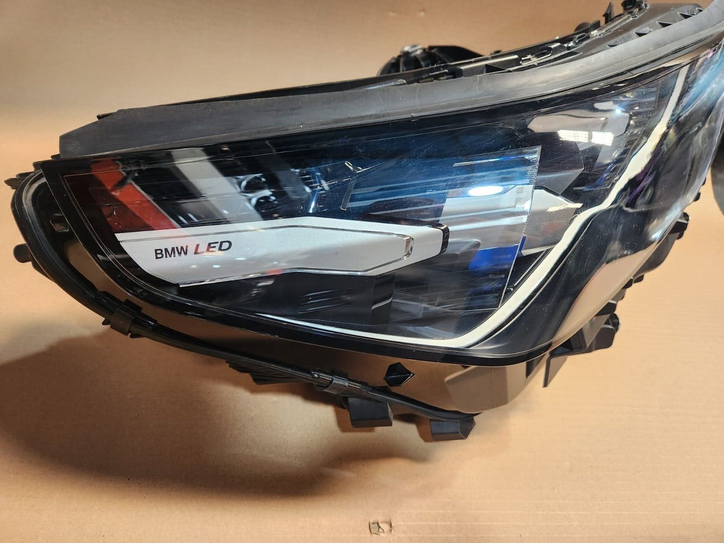 Genuine BMW Adaptive LED Headlight 5A798D2 5 Series G60 G61 and M5