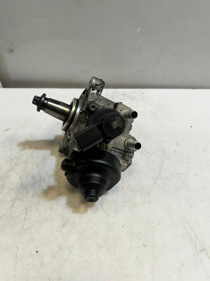 BMW 1 Series F20 F21 1.6 diesel High Pressure Fuel Injection Pump 8515058 OEM