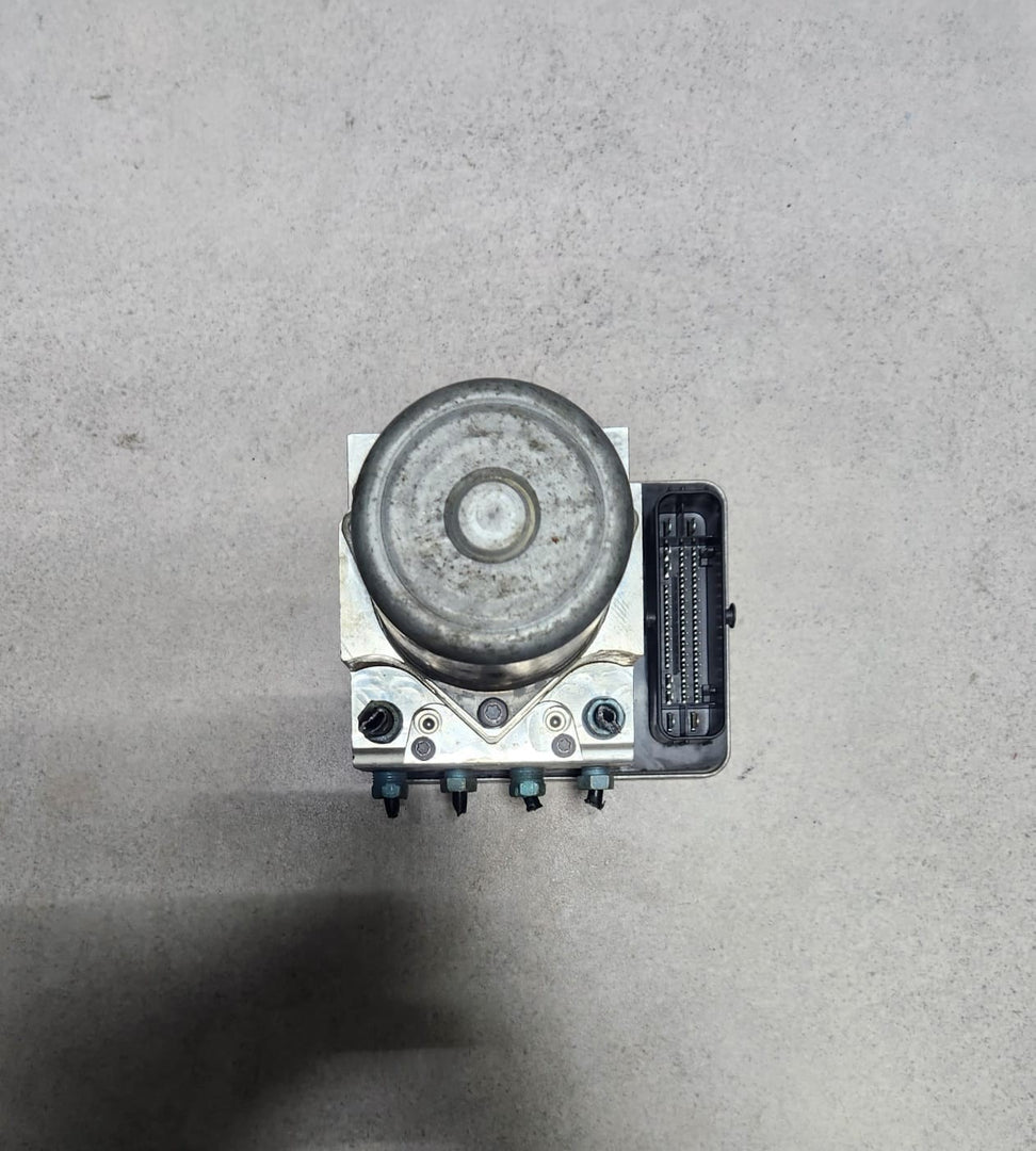 2018-2021 BMW X4 Abs Pump Module 6896980 X3 G01 G02 740i and 530i