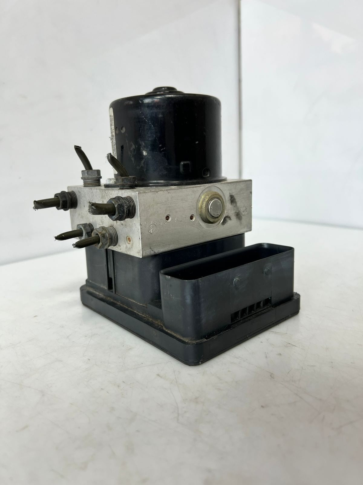 2002-2006 BMW 3 E46 110kW ABS Control Unit Hydraulic Block 6765454 OEM
