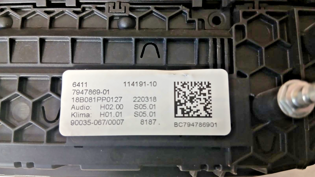 BMW 5 Series G30 G31 2019 AC Climate Control Heater Switch Panel OEM 7947869