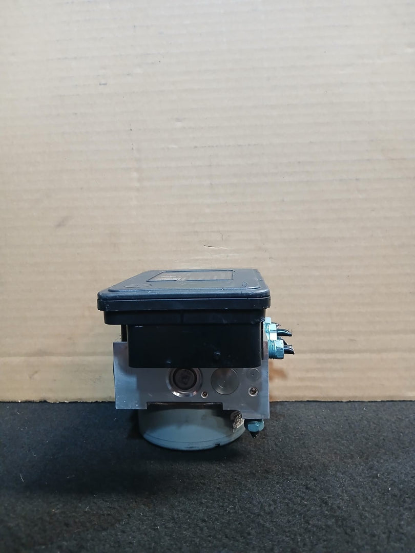 OEM BMW F20 F30 F31 ABS DSC CONTROL UNIT MODULE 6881177