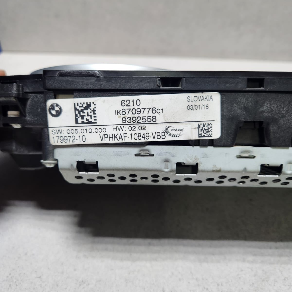 2017-2020 BMW 530i Instrument Cluster 9392558 G01 G12 G30 G32 G38 530E and 740E