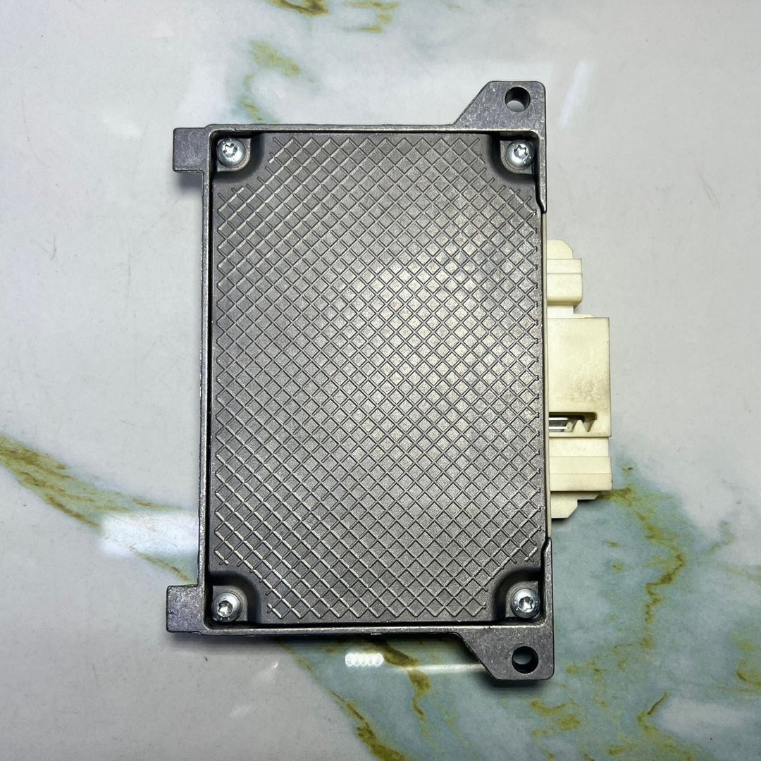 Mercedes W204 W218 CLS Parktronic Assist Parking Control Module A000 9004701 OEM