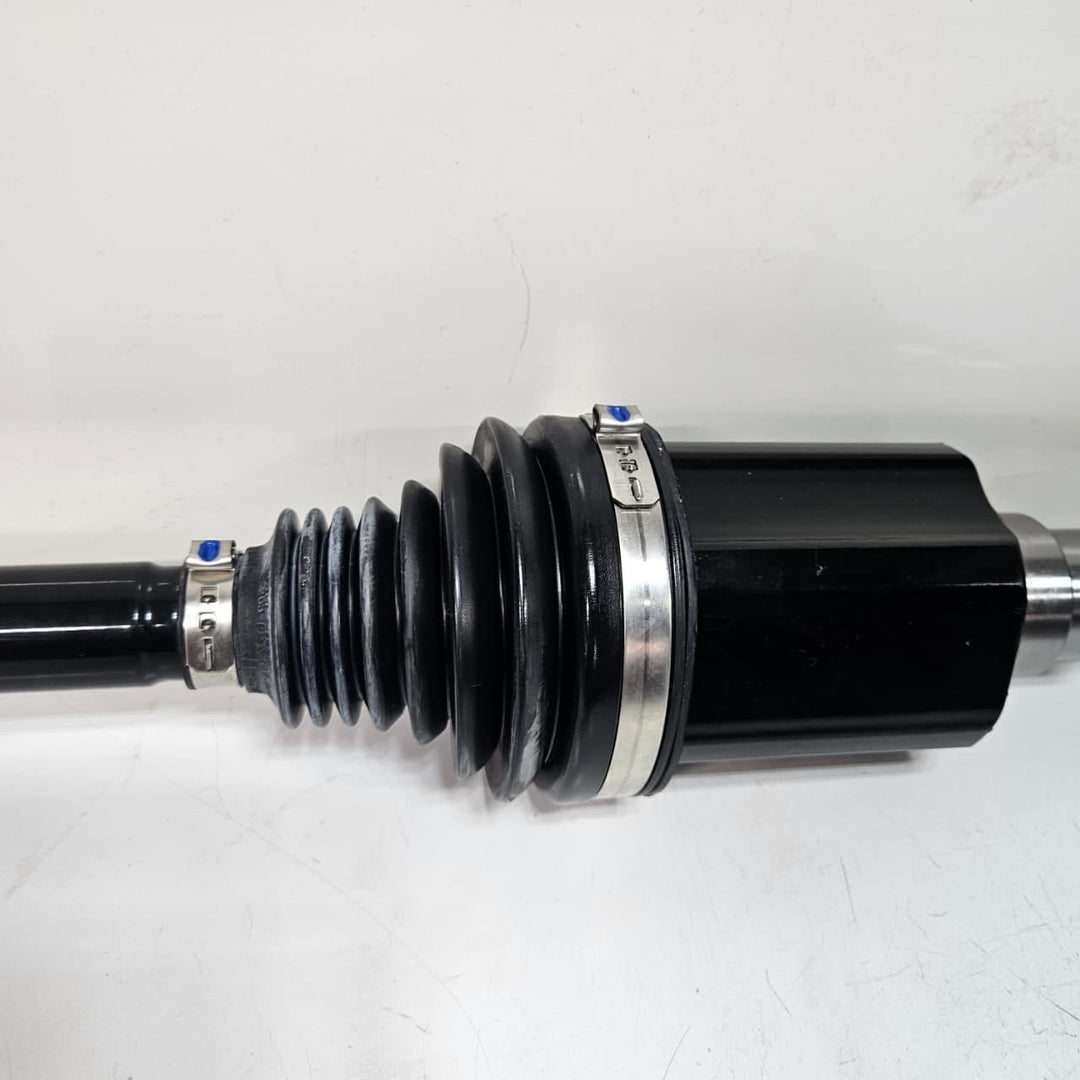 2017-2020 BMW G30 G31 xDrive 530i Front Right Driveshaft 8664676 NEW