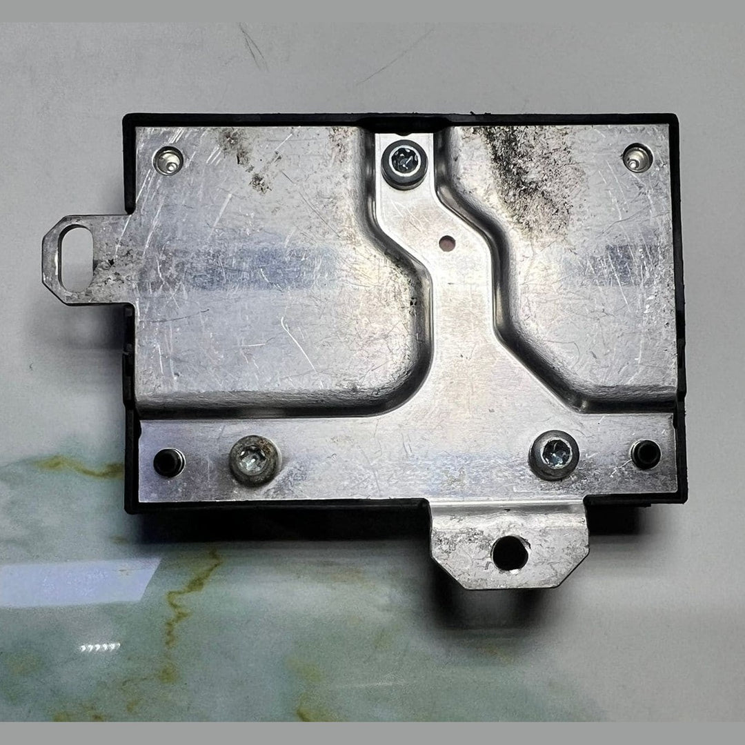 2007-2011 Mercedes-Benz CLS63 AMG Fuel Pump Control Module A0355400145 E63 W218