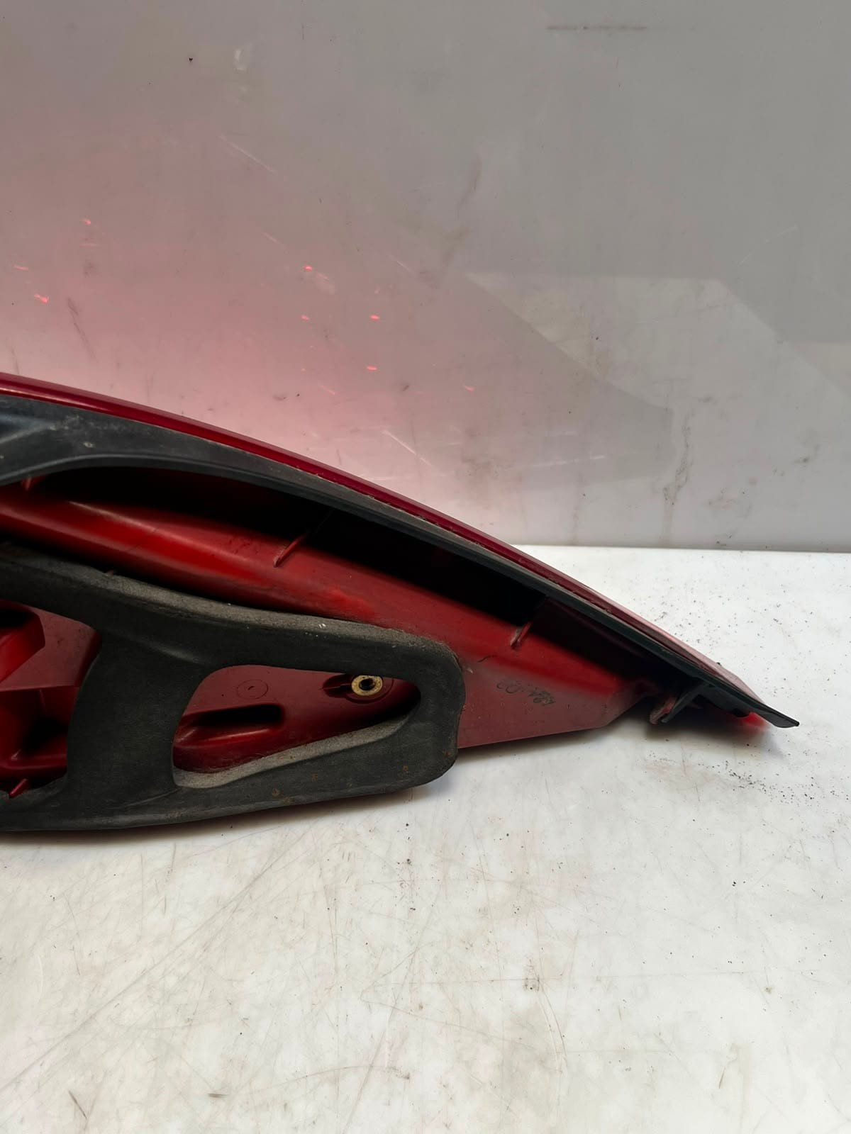 2008-2010 BMW M6 6 Series E63 E64 LCI Rear Right Tail Light TRUNK LID 7177070