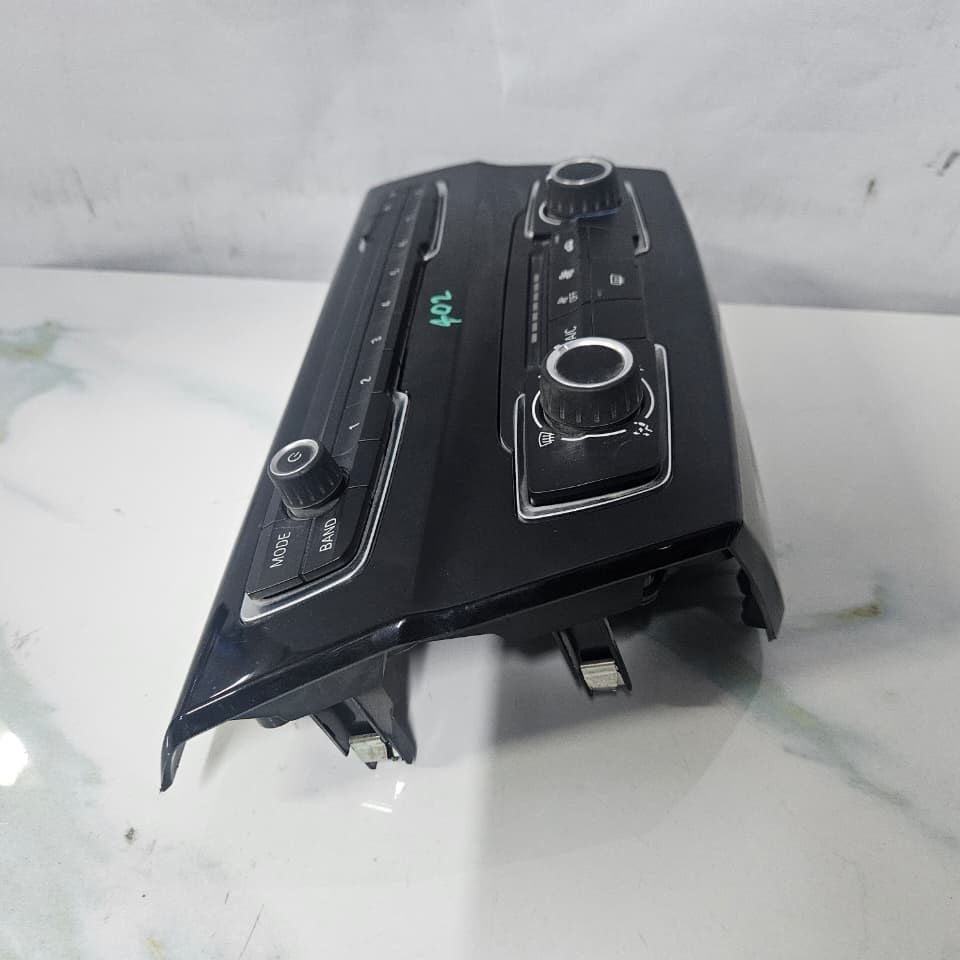 BMW Air Conditioning Control Panel 9461402 BMW X1 F48, X2 F39, F45