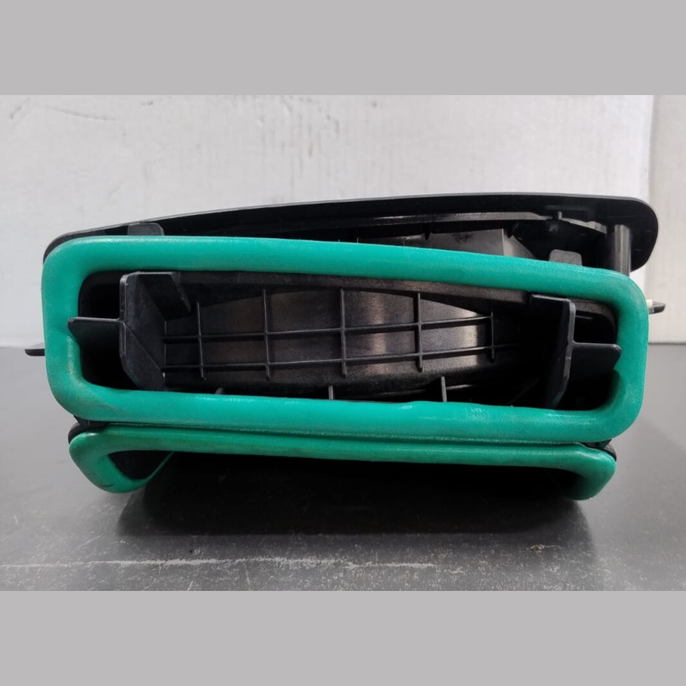 OEM BMW M3 M4 G80 G82 G83 Right Side Central Bass Subwoofer 2622490 2021 - 2023