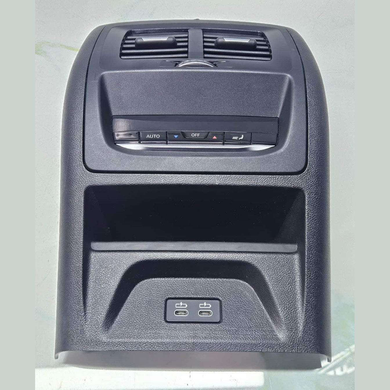 2022-2024 BMW X3 G01 Cover Center Console Rear 9461902 OEM