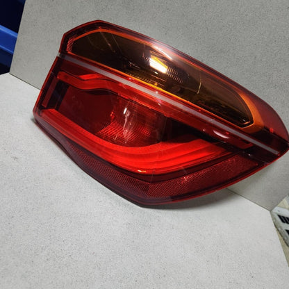 2019-2020 BMW X1 Rear Tail Light 7488546 X1 F48 F49