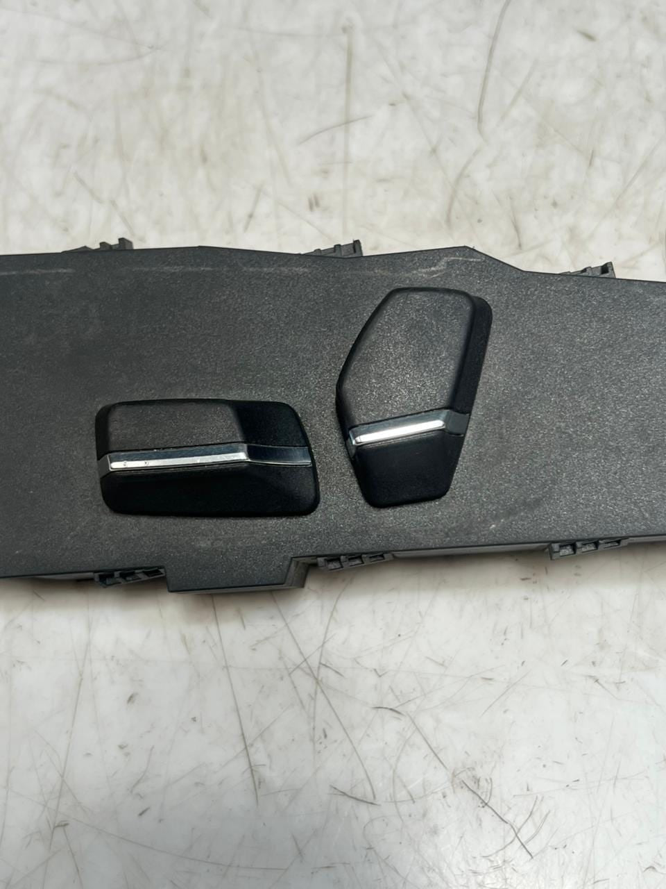 BMW 5 Series F10 F11 F07 GT Front Left Side Seat Control Switch 9163256 OEM