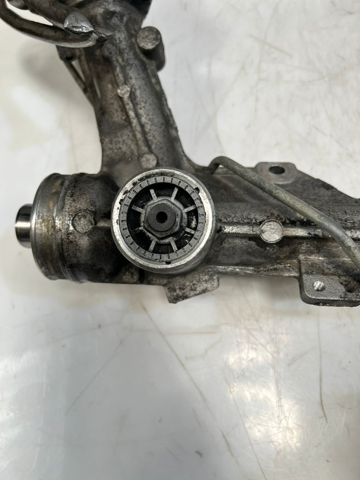 BMW 1 3 Series E81 E87 E90 E91 E92 E84 Power Steering Rack Right Hydro 6777461