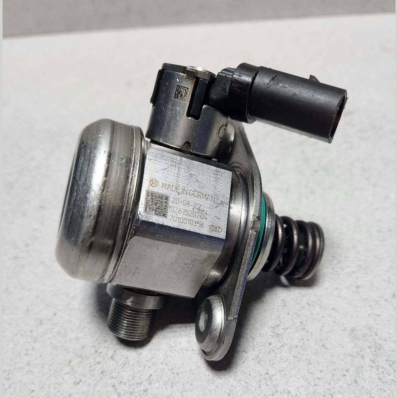 2019-2022 Mercedes-Benz A220 High Pressure Fuel Pump A2600700500