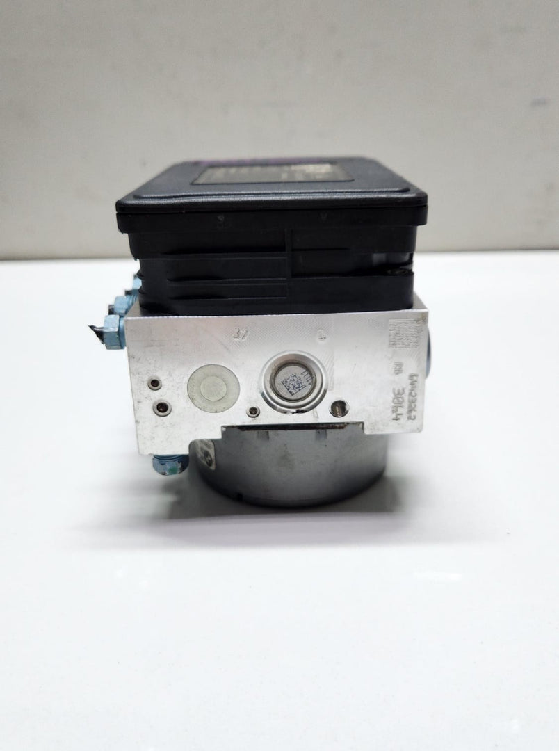 16-17 BMW 320i Abs Pump Control Module 6875559 F20 F22 F30 F31 F32 F34 F36 OEM