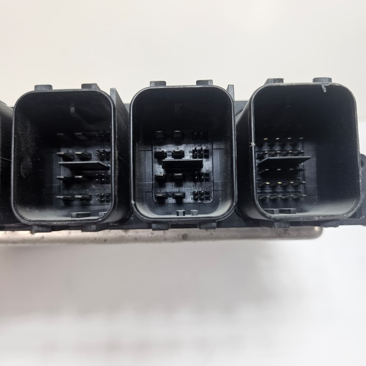 2020 BMW 7 Series G11 X5 G05 Engine Control Unit B57 Diesel DDE 8479490