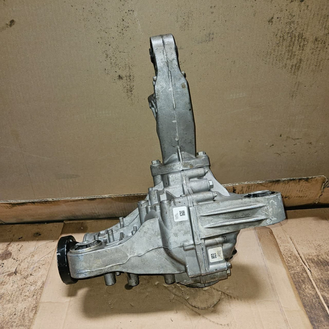 2016-2019 Mercedes-Benz GLE63 AMG Front Differential A1663300400 3.70 ratio W166