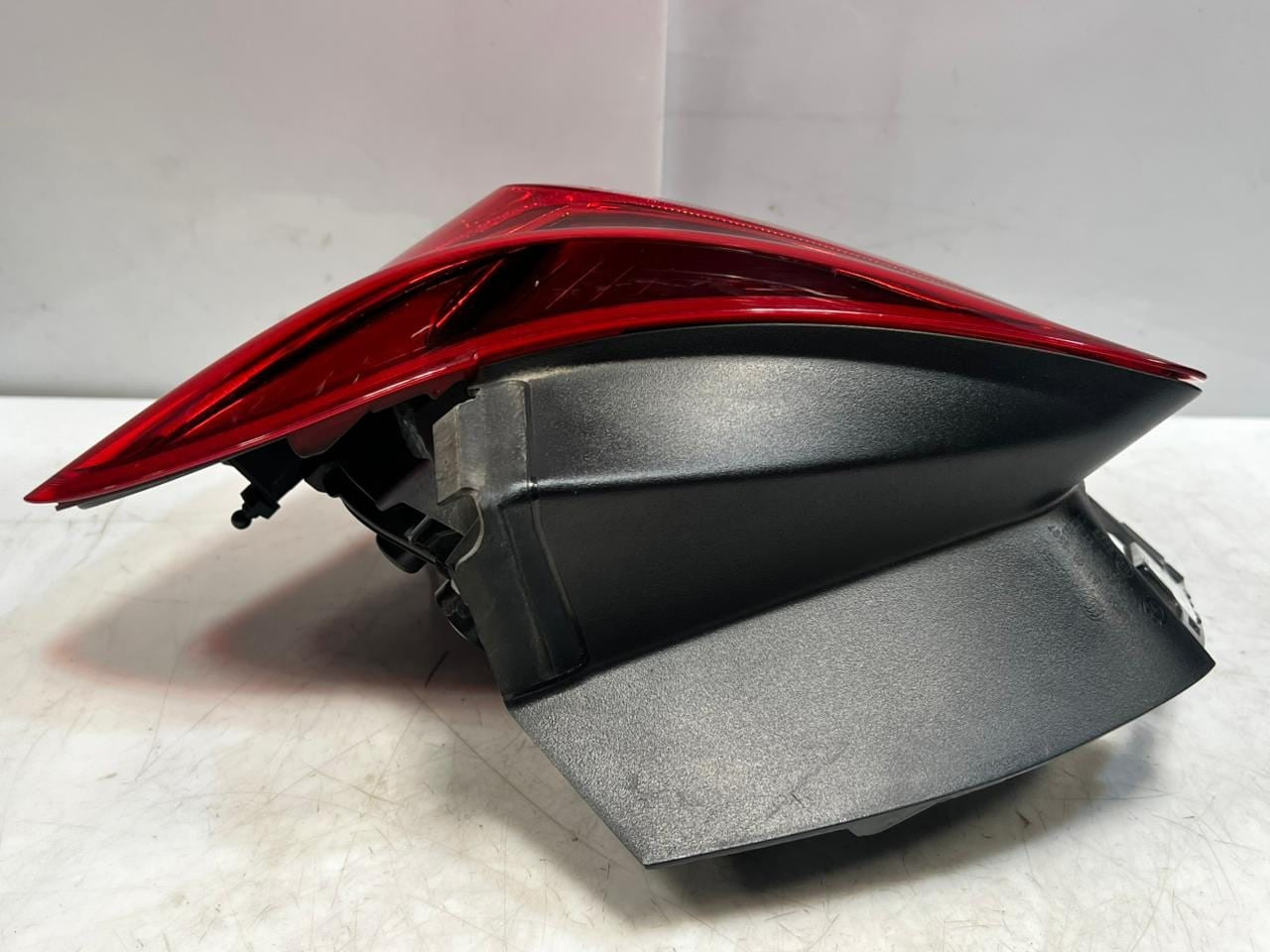 BMW 1 Series  F20 F21 Rear Right OUTER SIDE Rear Tail Light 7241544 OEM