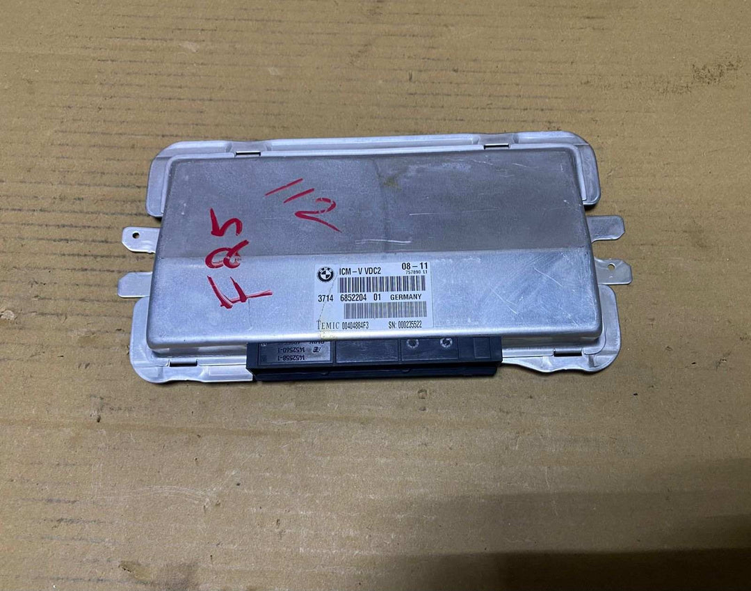 2009-2016 BMW 528i xDrive Suspension Control Unit 6852204 5 6 7 Series F10 F11 F