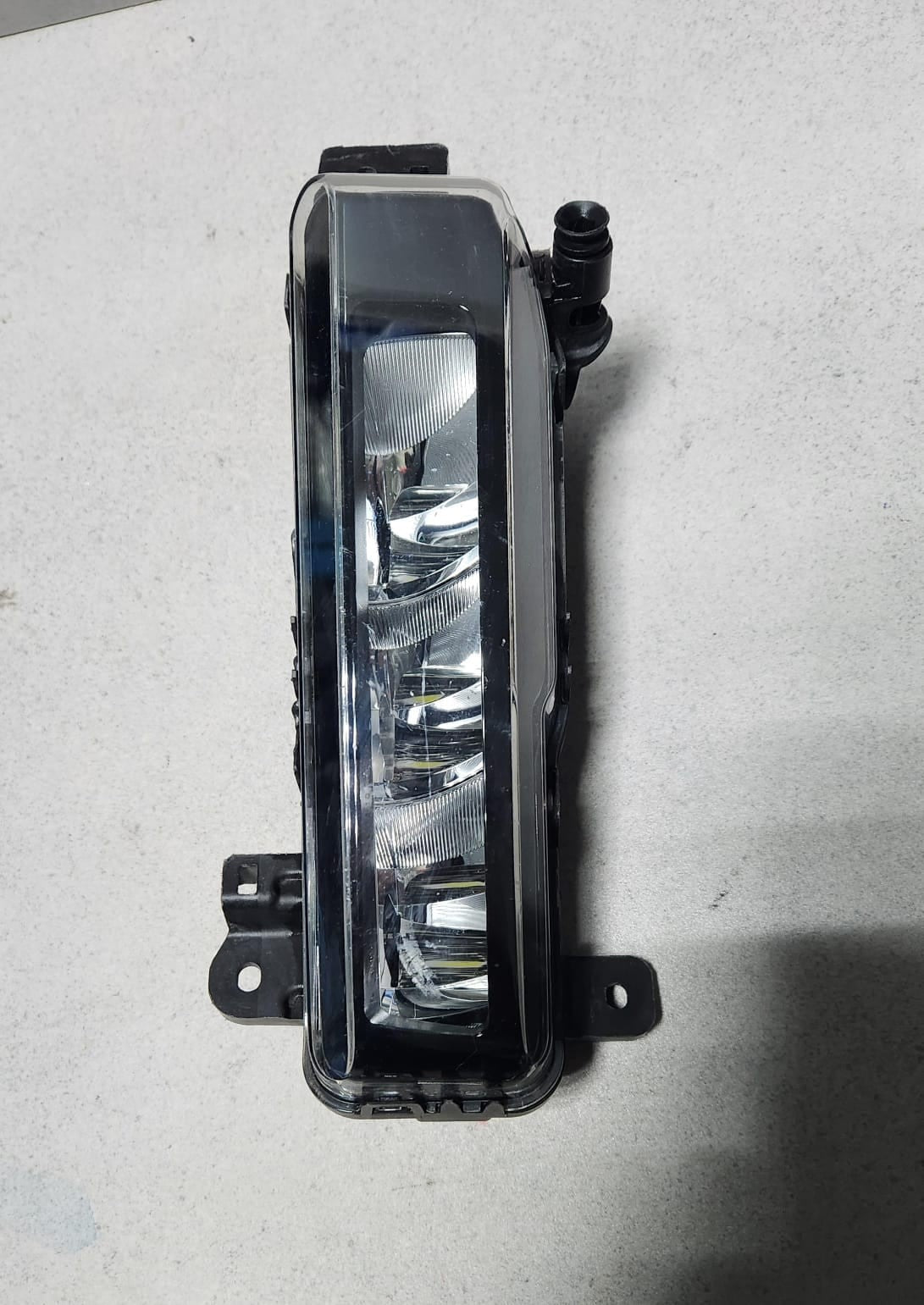 2015-2022 BMW X1 Front Right Fog Light 8089526 X3 X4 OEM