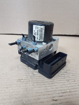 2012-2013 BMW F30 F31 F35 320i und 328i ABS-Pumpensteuergerät 6862246 OEM
