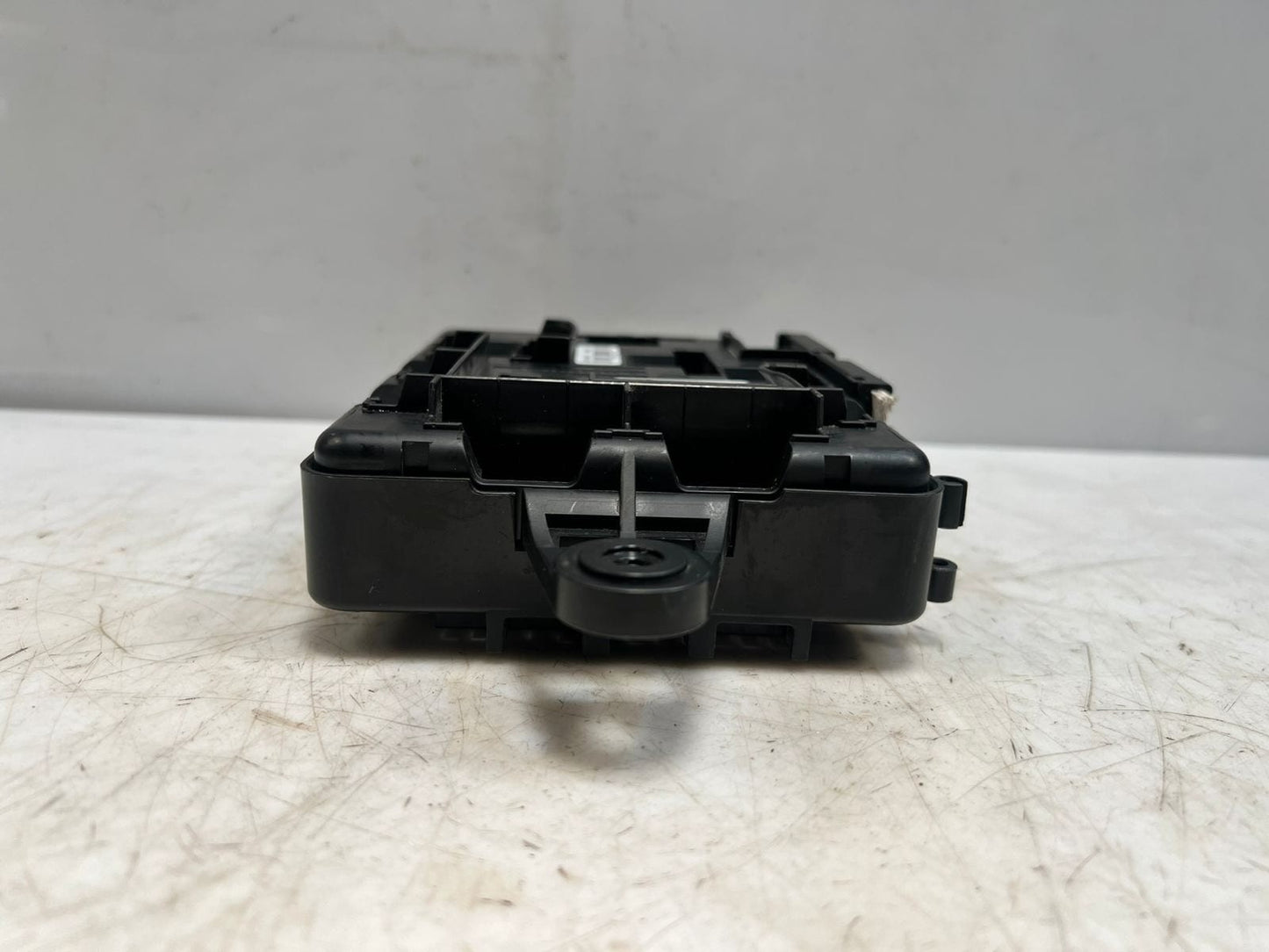 2014-2016 BMW 1 Series F20 and 2 Series F22 F23 428i Rear Fuse Box 9337880 OEM