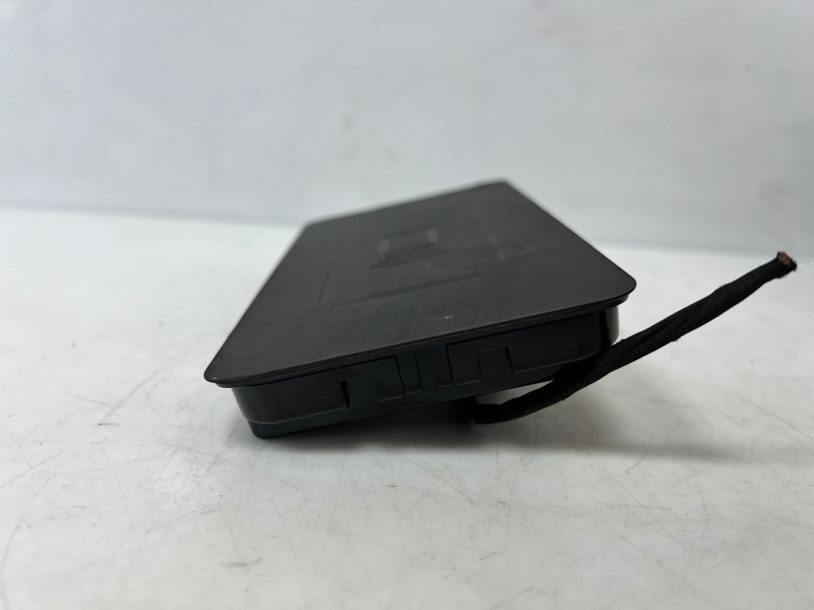 BMW G15 G16 G20 G21 G22 G26 X3 G01 X4 LCI STORAGE TRAY MODULE NFC 5A0D8A8 OEM