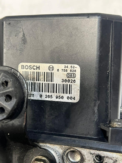 2000-2001 BMW X5 E53 Abs Pump anti-lock brake system Module 6758628 OEM