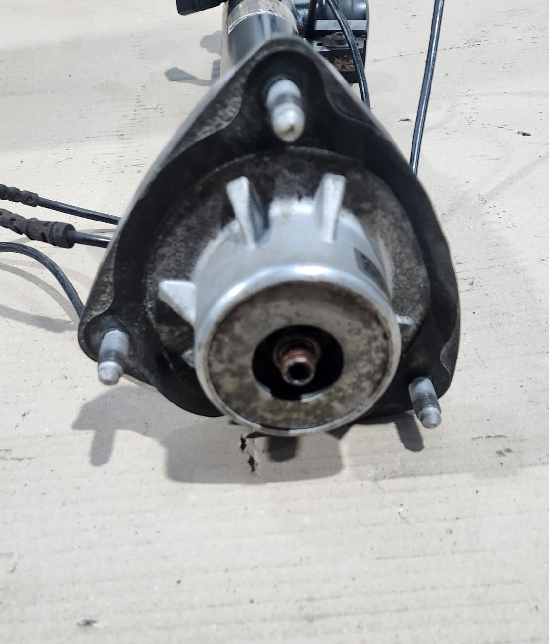 2012-2018 BMW X5 Shock Absorber Rear Left 6863177 X5 F15 and X6 F16 VDC