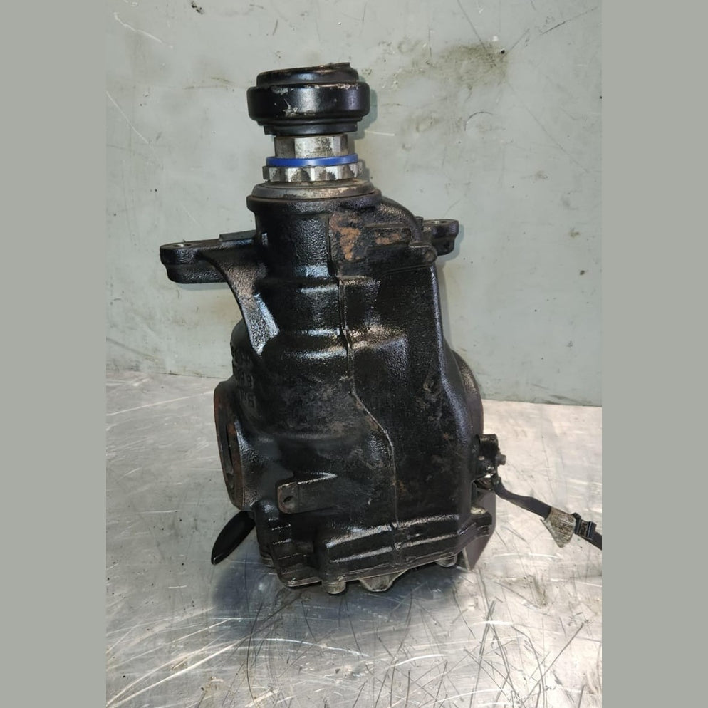 2016-2018 BMW 330e Rear Differential 7624780 3ser F30 F31 330E 320D 188LW I=2,93
